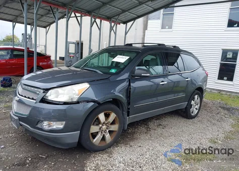 2010 Chevrolet Traverse Ltz из США, поврежденный, VIN 1GNLVHED8AS148564